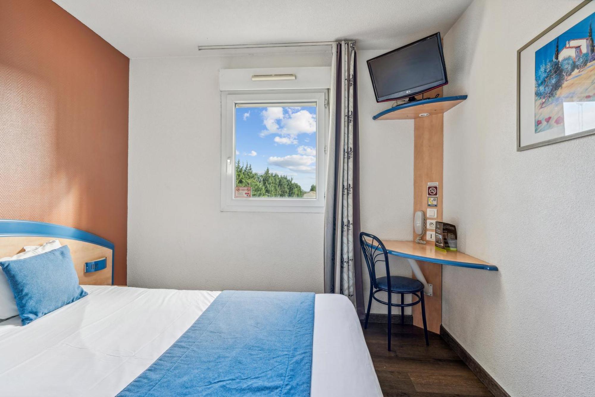 Hotel Akena Chateaurenard - Parc Des Expositions Avignon المظهر الخارجي الصورة